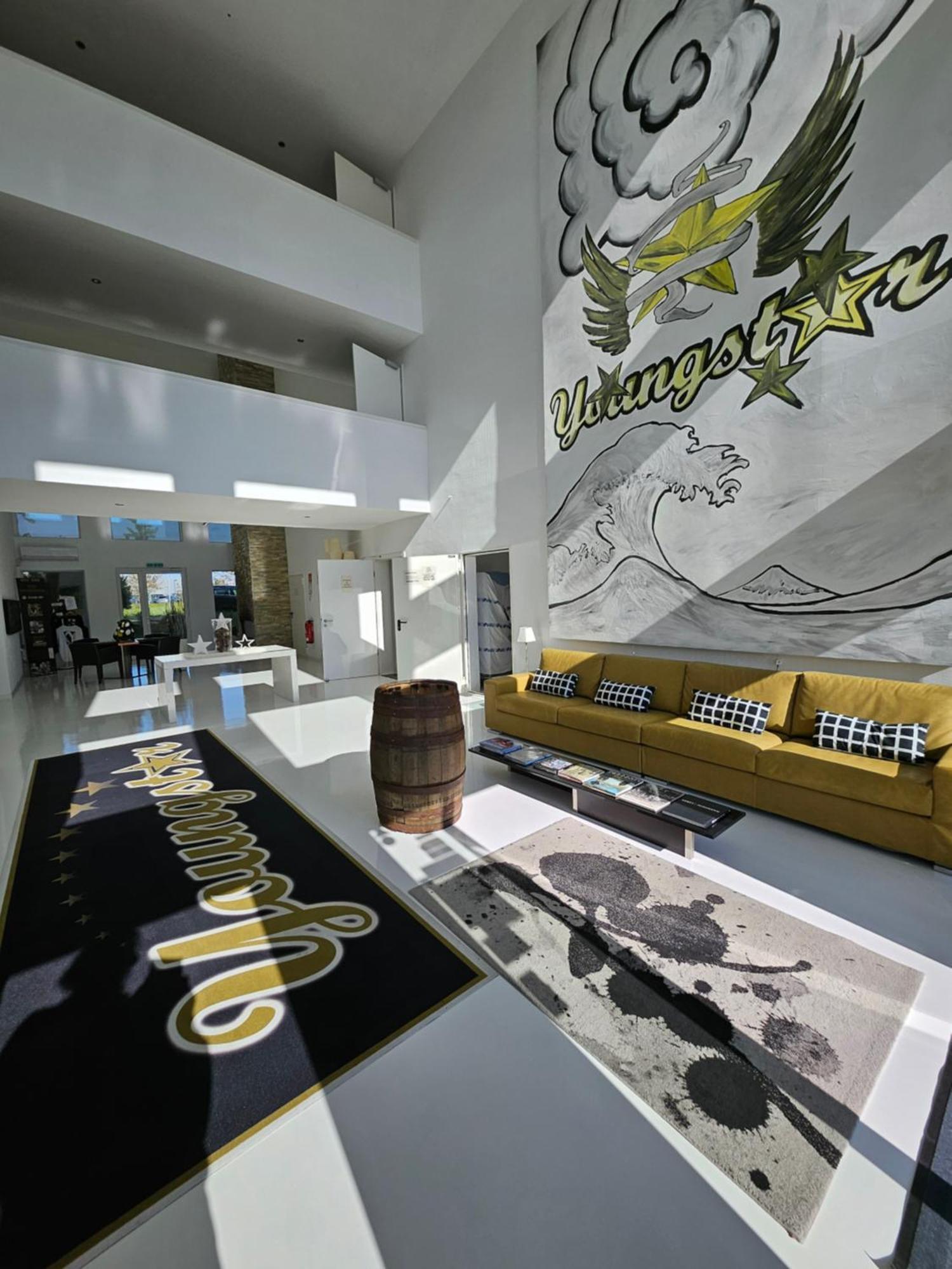 Designhotel Youngstar MHG Kültér fotó